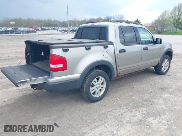 2008 Ford Explorer Sport Trac XLT with VIN 1FMEU51EX8UB04044, listed as a IAAI auction lot 42155823 with 142,847 mi miles and . Bid and sale history available at DreamBid. Image 4.