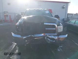 2015 Ram 2500 Tradesman с VIN 3C6UR5HL3FG629072, выставлен на аукционе IAAI как лот 41296490 с пробегом 211 318 миль миль и . История ставок и продаж доступна на DreamBid. Изображение 12.
