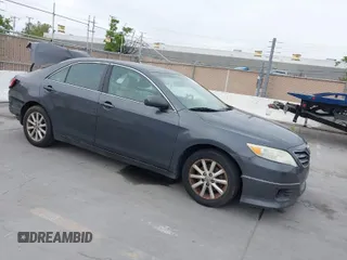2011 Toyota Camry LE with VIN 4T1BK3EK8BU615059, listed as a IAAI auction lot 42013266 with 205,865 mi miles. Bid and sale history available at carsss.com. Image 1.