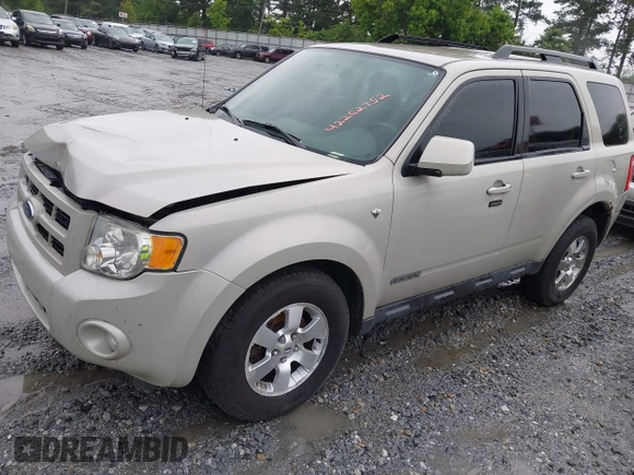 2008 Ford Escape Limited z VIN 1FMCU94138KA47933, wystawiony jako IAAI lot #42262752 z przebiegiem 116 133 mil mil oraz . Historia ofert i sprzedaży dostępna na DreamBid. Obrazek 2.