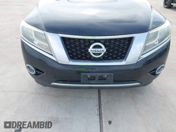 2014 Nissan Pathfinder SV with VIN 5N1AR2MN0EC620439, listed as a IAAI auction lot 42052681 with 187,734 mi miles. Bid and sale history available at carsss.com. Image 6.