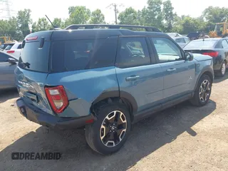 2023 Ford Bronco Sport Outer Banks z VIN 3FMCR9C66PRD01823, wystawiony jako IAAI lot #42817684 z przebiegiem 19 881 mil mil oraz . Historia ofert i sprzedaży dostępna na DreamBid. Obrazek 4.