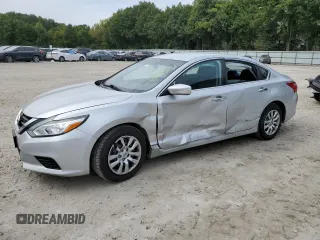 2017 Nissan Altima S z VIN 1N4AL3AP3HN352860, wystawiony jako Copart lot #71800594 z przebiegiem 93 960 mil mil oraz Szkoda całkowita • Salvage title. Historia ofert i sprzedaży dostępna na DreamBid. Obrazek 1.