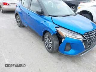 2023 Nissan Kicks SV with VIN 3N1CP5CV4PL553358, listed as a IAAI auction lot 42024111 with 15,172 mi miles. Bid and sale history available at carsss.com. Image 18.