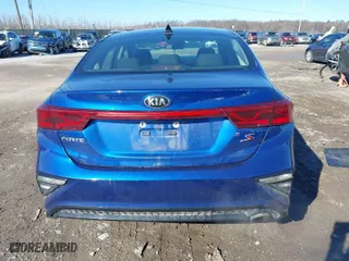 2019 Kia Forte S with VIN 3KPF34AD1KE021427, listed as a IAAI auction lot 41741337 with 285,620 mi miles. Bid and sale history available at carsss.com. Image 16.