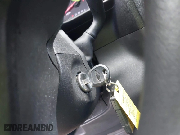 2021 Chevrolet Silverado 1500 Custom with VIN 3GCUYBEFXMG200422, listed as a IAAI auction lot 41955342 with 40,876 mi miles and . Bid and sale history available at DreamBid. Image 11.