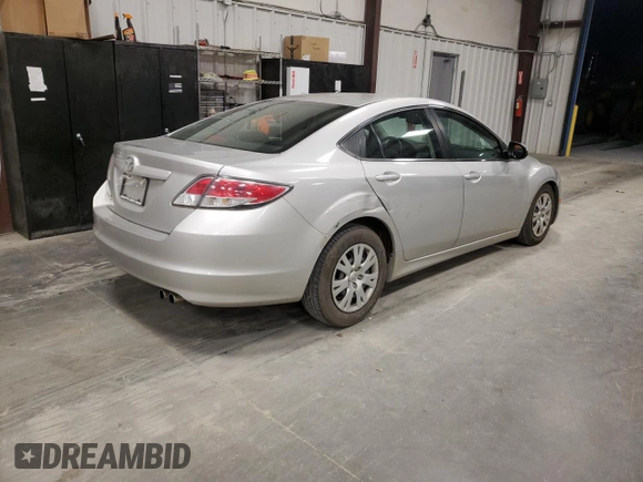 2009 Mazda 6 i Sport with VIN 1YVHP81A195M32353, listed as a Copart auction lot 41391415 with 145,075 mi miles and Salvage Title. Bid and sale history available at carsss.com. Image 3.