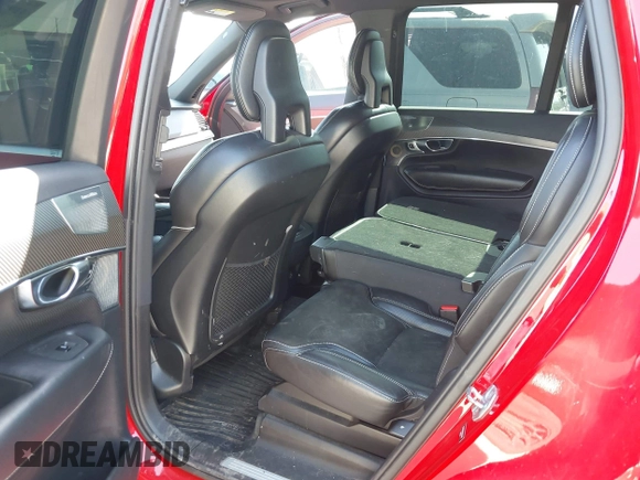2017 Volvo XC90 with VIN YV4102XM3H1151149, listed as a IAAI auction lot 41991540 with 123,098 mi miles and . Bid and sale history available at DreamBid. Image 8.