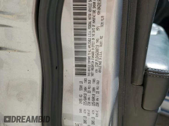 2016 Jeep Cherokee Overland z VIN 1C4PJMJSXGW300719, wystawiony jako Copart lot #58216665 z przebiegiem 128 016 mil mil oraz Szkoda całkowita • Salvage title. Historia ofert i sprzedaży dostępna na DreamBid. Obrazek 14.
