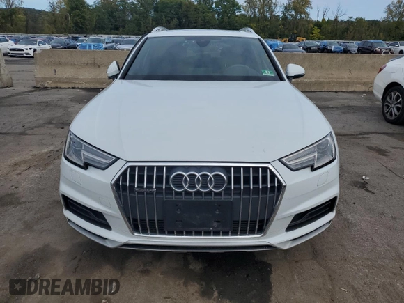 2018 Audi allroad A4 Premium with VIN WA17NAF41JA193040, listed as a Copart auction lot 73289744 with 62,213 mi miles and Salvage Title. Bid and sale history available at DreamBid. Image 5.