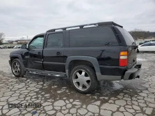 2002 Chevrolet Suburban Z71 with VIN 3GNFK16Z72G295734, listed as a Copart auction lot 45763225 with 197,205 mi miles and Salvage Title. Bid and sale history available at carsss.com. Image 2.