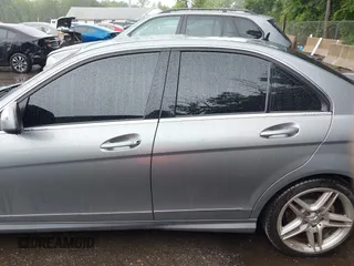 2008 Mercedes-Benz C 300 Sport with VIN WDDGF54X48F189512, listed as a IAAI auction lot 42513590 with 91,121 mi miles and . Bid and sale history available at DreamBid. Image 14.