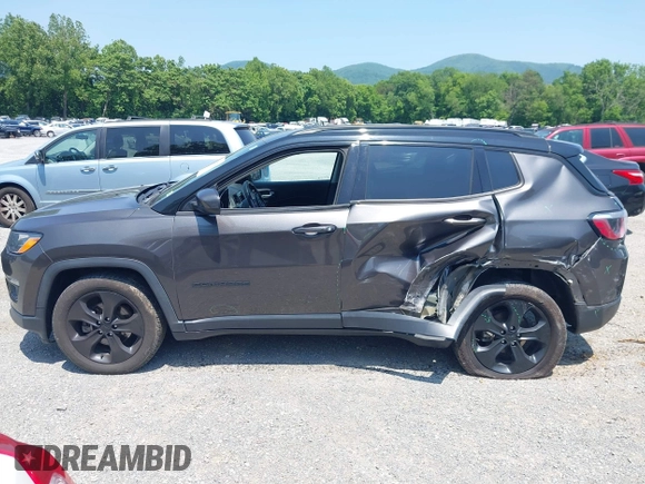 2019 Jeep Compass Latitude с VIN 3C4NJCBB1KT844217, выставлен на аукционе IAAI как лот 42383746 с пробегом 123 938 миль миль и . История ставок и продаж доступна на DreamBid. Изображение 14.