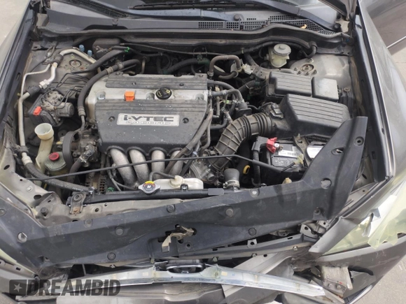 2006 Honda Accord EX-L z VIN 1HGCM56866A047744, wystawiony jako Copart lot #57266065 z przebiegiem 263 618 mil mil oraz Szkoda całkowita • Salvage title. Historia ofert i sprzedaży dostępna na DreamBid. Obrazek 11.