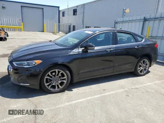 2020 Ford Fusion SEL with VIN 3FA6P0CD5LR193714, listed as a Copart auction lot 58540245 with 82,831 mi miles and Salvage title. Bid and sale history available at DreamBid. Image 1.