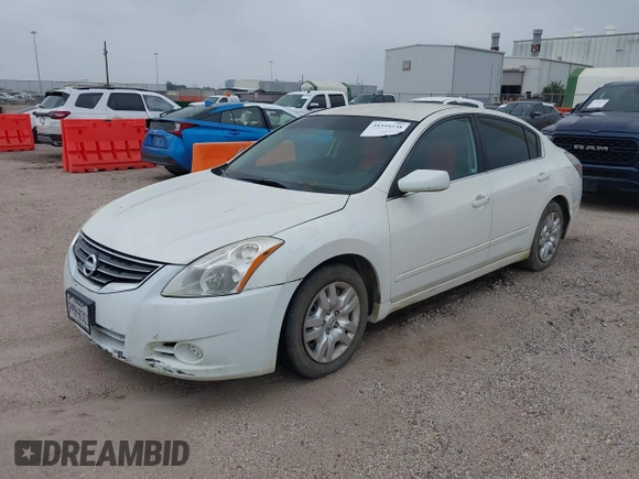 2012 Nissan Altima 2.5 S with VIN 1N4AL2APXCN532694, listed as a IAAI auction lot 39359238 with 122,390 mi miles. Bid and sale history available at carsss.com. Image 2.