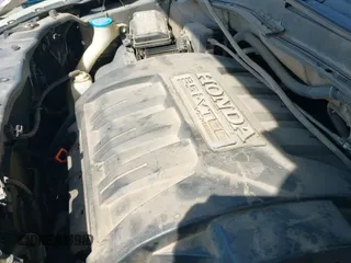 2006 Honda Pilot EX-L z VIN 5FNYF28506B016626, wystawiony jako IAAI lot #43056380 z przebiegiem 284 203 mil mil oraz . Historia ofert i sprzedaży dostępna na DreamBid. Obrazek 19.