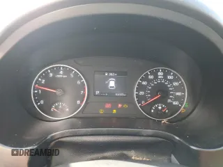 2021 Kia Seltos LX z VIN KNDEPCAA7M7082459, wystawiony jako Copart lot #50494035 z przebiegiem 63 409 mil mil oraz Szkoda całkowita • Salvage title. Historia ofert i sprzedaży dostępna na DreamBid. Obrazek 9.