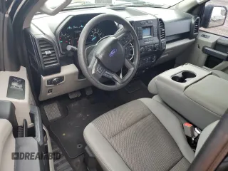 2020 Ford F-150 XL z VIN 1FTMF1CB7LKF05528, wystawiony jako Copart lot #55949135 z przebiegiem 60 646 mil mil oraz Szkoda całkowita • Salvage title. Historia ofert i sprzedaży dostępna na DreamBid. Obrazek 8.