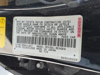 2002 Lexus ES 300 with VIN JTHBF30G720015358, listed as a IAAI auction lot 42127438 with 188,969 mi miles. Bid and sale history available at carsss.com. Image 9.