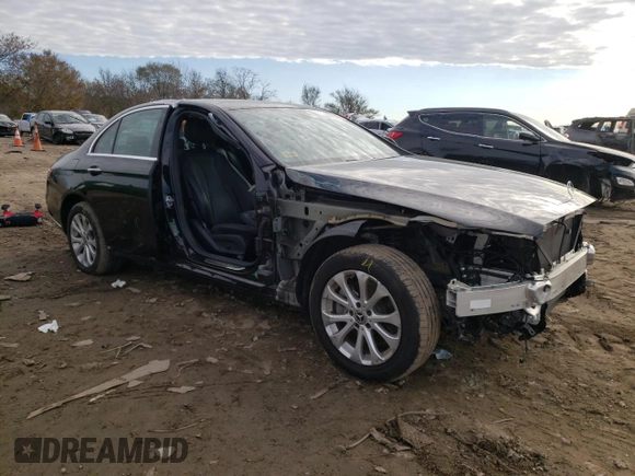 2018 Mercedes-Benz E-Class E 300 with VIN WDDZF4KB0JA485642, listed as a Copart auction lot 64412002 with 25,100 mi miles. Bid and sale history available at carsss.com. Image 4.