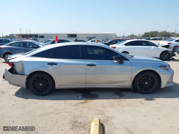 2021 Toyota Avalon XSE Nightshade with VIN 4T1EZ1FB6MU069666, listed as a IAAI auction lot 41684183 with 75,320 mi miles. Bid and sale history available at carsss.com. Image 13.