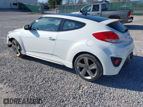 2013 Hyundai Veloster Turbo z VIN KMHTC6AE4DU117883, wystawiony jako IAAI lot #41805601 z przebiegiem Nie podano mil oraz . Historia ofert i sprzedaży dostępna na DreamBid. Obrazek 3.
