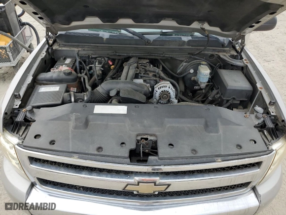 2007 Chevrolet Silverado 1500 LT w/1LT with VIN 2GCEC13C971597608, listed as a Copart auction lot 53245575 with 181,197 mi miles and Clean Title. Bid and sale history available at carsss.com. Image 11.