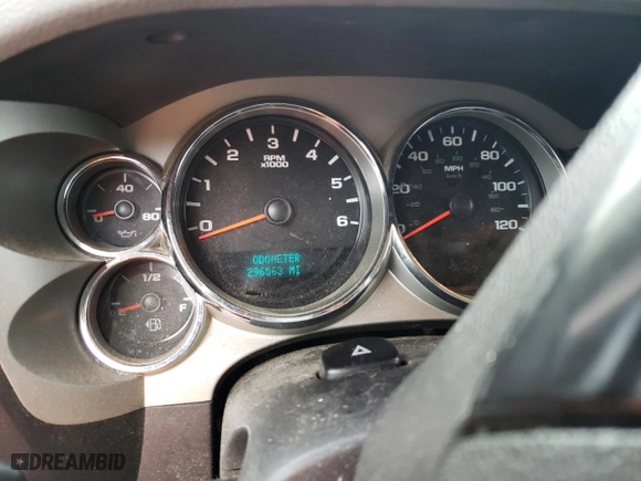 2008 Chevrolet Silverado 2500HD Work Truck with VIN 1GCHC29K98E181172, listed as a Copart auction lot 82171664 with 296,563 mi miles and Salvage Title. Bid and sale history available at carsss.com. Image 9.