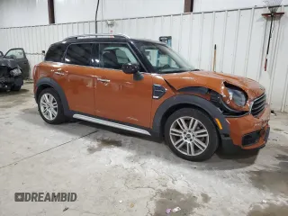 2017 MINI Countryman Cooper with VIN WMZYS7C37H3B62622, listed as a Copart auction lot 76171504 with 18,292 mi miles and Salvage Title. Bid and sale history available at carsss.com. Image 4.