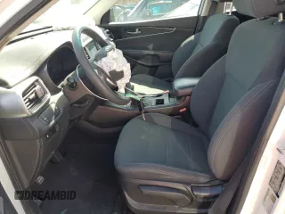2020 Kia Sorento LX with VIN 5XYPG4A3XLG711889, listed as a Copart auction lot 49222015 with 23,435 mi miles and Salvage Title. Bid and sale history available at carsss.com. Image 7.