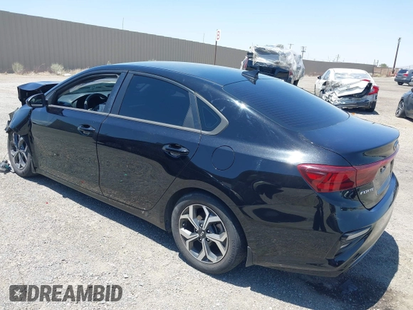2021 Kia Forte LXS с VIN 3KPF24AD7ME341566, выставлен на аукционе IAAI как лот 42432261 с пробегом 29 039 миль миль и . История ставок и продаж доступна на DreamBid. Изображение 3.