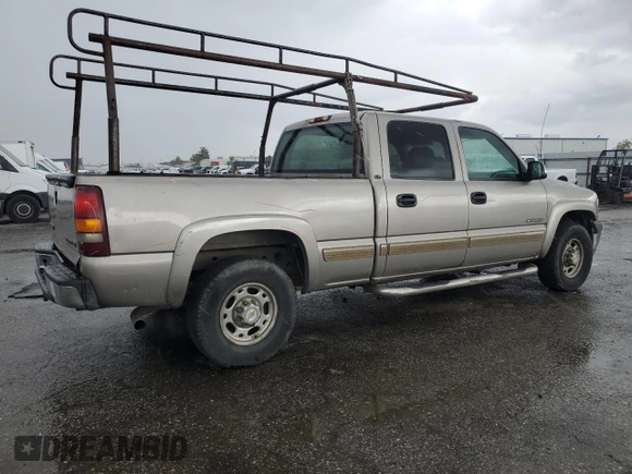 2001 Chevrolet Silverado 1500HD LS z VIN 1GCGC13U71F140281, wystawiony jako Copart lot #49076215 z przebiegiem 277 458 mil mil oraz Szkoda całkowita • Salvage title. Historia ofert i sprzedaży dostępna na DreamBid. Obrazek 3.