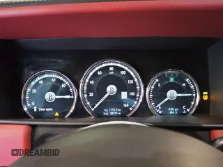 2020 Rolls-Royce Cullinan z VIN SLATV4C09LU114598, wystawiony jako Copart lot #77477184 z przebiegiem 28 391 mil mil oraz Tytuł czysty. Historia ofert i sprzedaży dostępna na DreamBid. Obrazek 9.