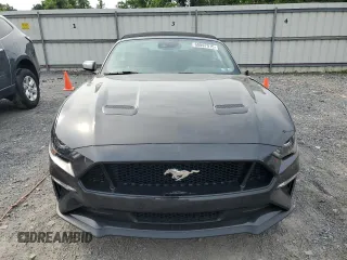 2023 Ford Mustang GT Premium with VIN 1FATP8FF1P5113266, listed as a Copart auction lot 60897915 with 4,272 mi miles and Salvage title. Bid and sale history available at DreamBid. Image 5.