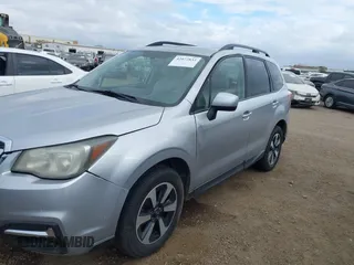 2017 Subaru Forester Premium with VIN JF2SJAEC1HH417897, listed as a IAAI auction lot 42072833 with 214,880 mi miles. Bid and sale history available at carsss.com. Image 6.