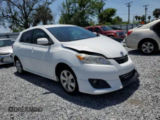 2010 Toyota Matrix z VIN 2T1KU4EE8AC301065, wystawiony jako Copart lot #57299545 z przebiegiem 100 311 mil mil oraz Szkoda całkowita • Salvage title. Historia ofert i sprzedaży dostępna na DreamBid. Obrazek 4.