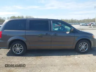 2015 Dodge Grand Caravan SE with VIN 2C4RDGBG2FR684367, listed as a IAAI auction lot 42167621 with 216,628 mi miles and . Bid and sale history available at DreamBid. Image 13.