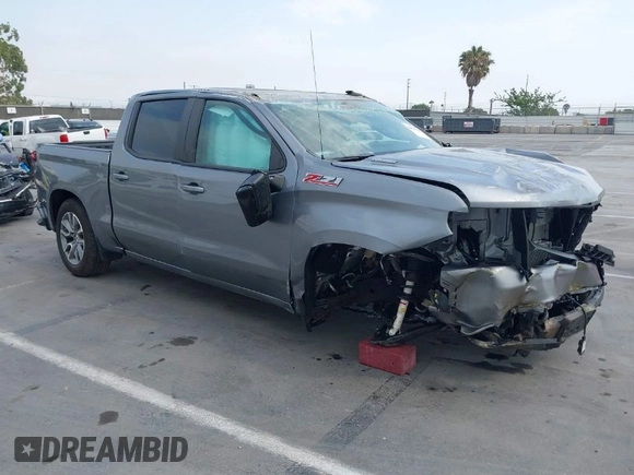 2021 Chevrolet Silverado 1500 RST with VIN 1GCUYEET5MZ230337, listed as a IAAI auction lot 39846314 with 15,605 mi miles. Bid and sale history available at carsss.com. Image 1.