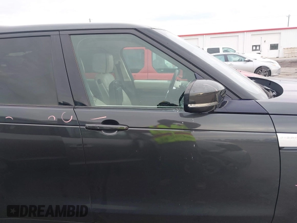 2018 Land Rover Discovery HSE with VIN SALRR2RV9JA064064, listed as a IAAI auction lot 41292355 with 94,430 mi miles and . Bid and sale history available at DreamBid. Image 13.