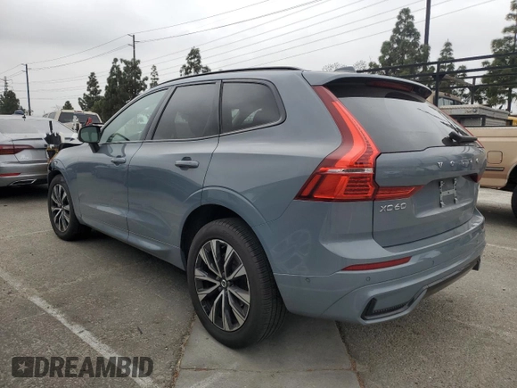 2024 Volvo XC60 Plus Dark Theme с VIN YV4L12RL8R1835609, выставлен на аукционе Copart как лот 54304035 с пробегом 20 182 миль миль и Чистый • Clean title. История ставок и продаж доступна на DreamBid. Изображение 2.