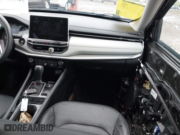 2022 Jeep Compass Limited with VIN 3C4NJDCB0NT132239, listed as a IAAI auction lot 42326962 with 56,278 mi miles and . Bid and sale history available at DreamBid. Image 5.