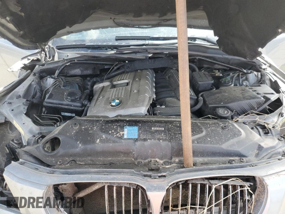 2006 BMW 5 Series 530xi with VIN WBANF73546CG68265, listed as a Copart auction lot 51184425 with 194,170 mi miles and Salvage Title. Bid and sale history available at DreamBid. Image 12.