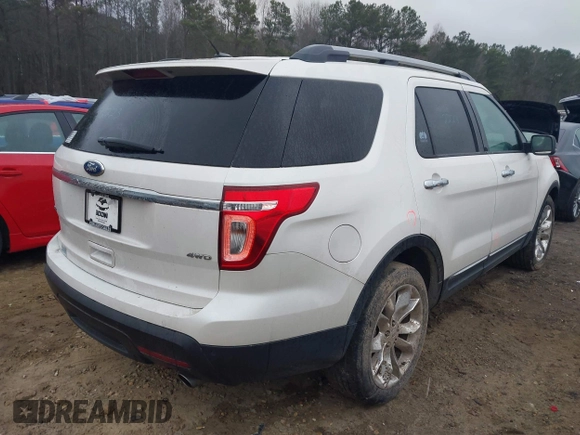 2012 Ford Explorer XLT with VIN 1FMHK8D88CGA63396, listed as a IAAI auction lot 41409515 with 208,776 mi miles and . Bid and sale history available at DreamBid. Image 4.