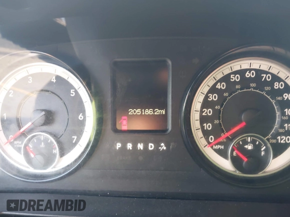 2018 Ram 1500 Tradesman with VIN 3C6JR6DG6JG157833, listed as a IAAI auction lot 41794118 with 205,186 mi miles and . Bid and sale history available at DreamBid. Image 7.