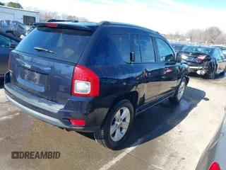 2011 Jeep Compass with VIN 1J4NF1FB6BD180447, listed as a IAAI auction lot 41575014 with 130,694 mi miles. Bid and sale history available at carsss.com. Image 4.