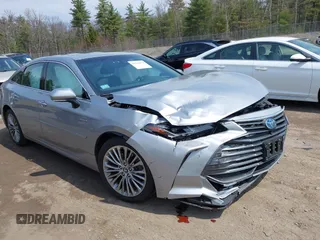 2019 Toyota Avalon Limited Hybrid z VIN 4T1B21FB9KU007974, wystawiony jako IAAI lot #42112574 z przebiegiem 45 708 mil mil oraz . Historia ofert i sprzedaży dostępna na DreamBid. Obrazek 1.