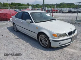 2003 BMW 3 Series 330i with VIN WBAEV53443KM30865, listed as a IAAI auction lot 42027481 with 1 mi miles. Bid and sale history available at carsss.com. Image 1.