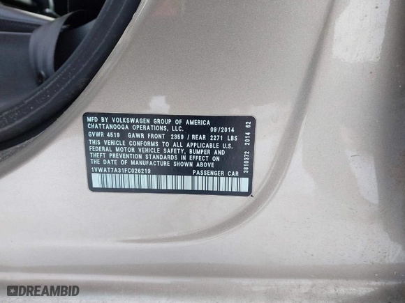 2015 Volkswagen Passat 1.8T Limited Edition with VIN 1VWAT7A31FC026219, listed as a IAAI auction lot 41398975 with 79,576 mi miles. Bid and sale history available at carsss.com. Image 9.