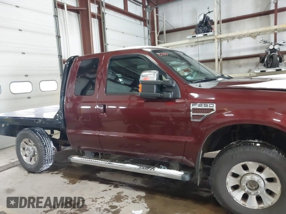 2010 Ford F-250 XL z VIN 1FTSX2BR4AEB44022, wystawiony jako IAAI lot #41590339 z przebiegiem 168 728 mil mil oraz . Historia ofert i sprzedaży dostępna na DreamBid. Obrazek 13.